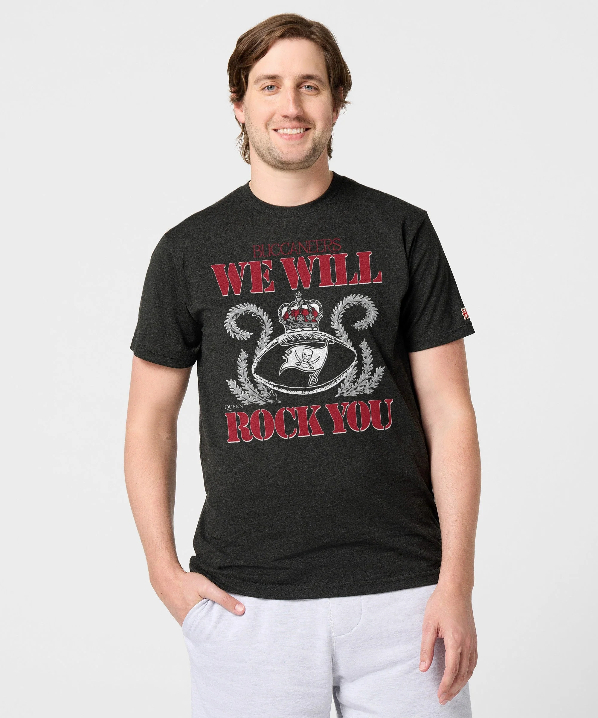 Queen x Tampa Bay Buccaneers Schedule 2026 - Image 4