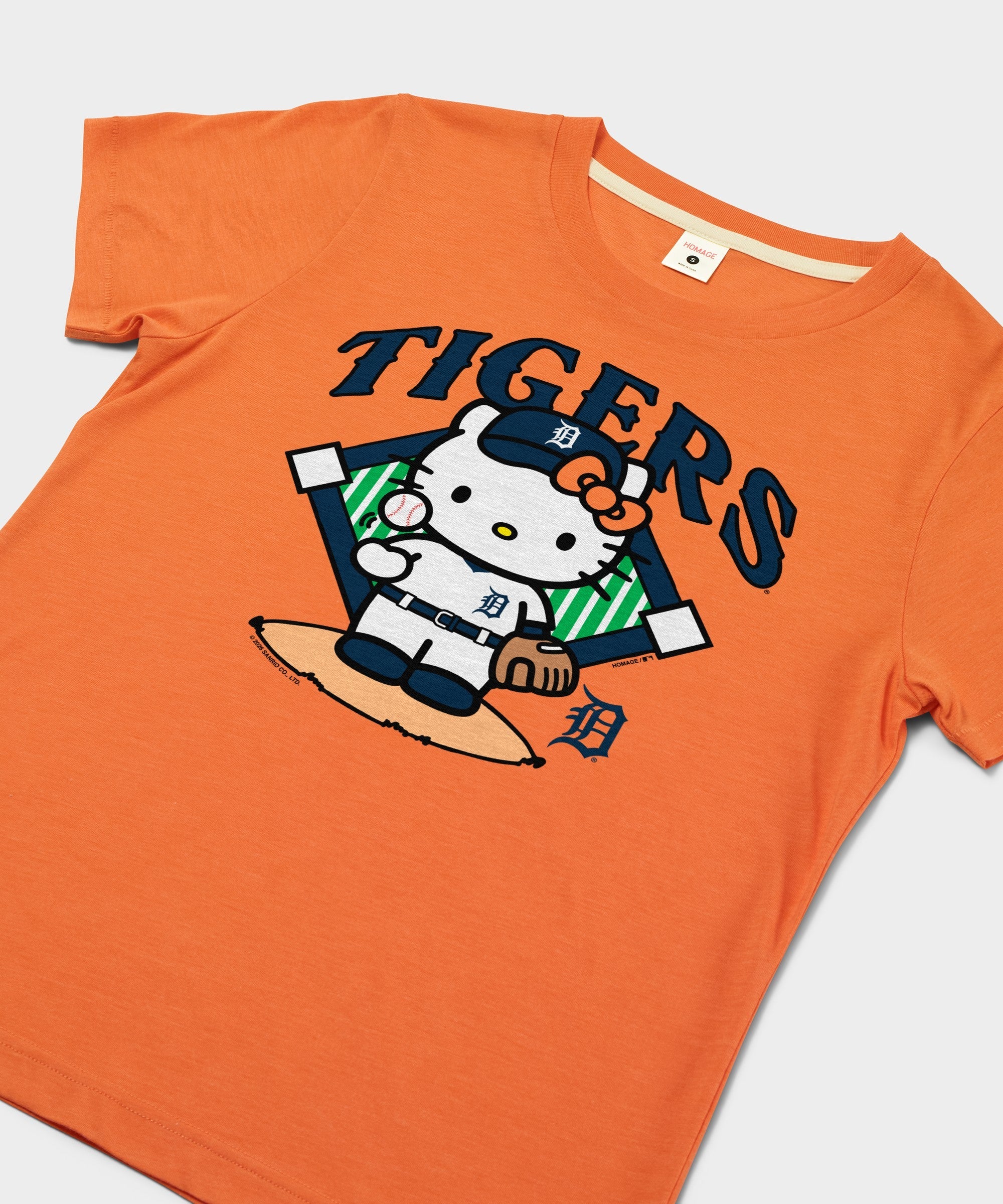 Women's Hello Kitty x Detroit Tigers Toss - Image 2